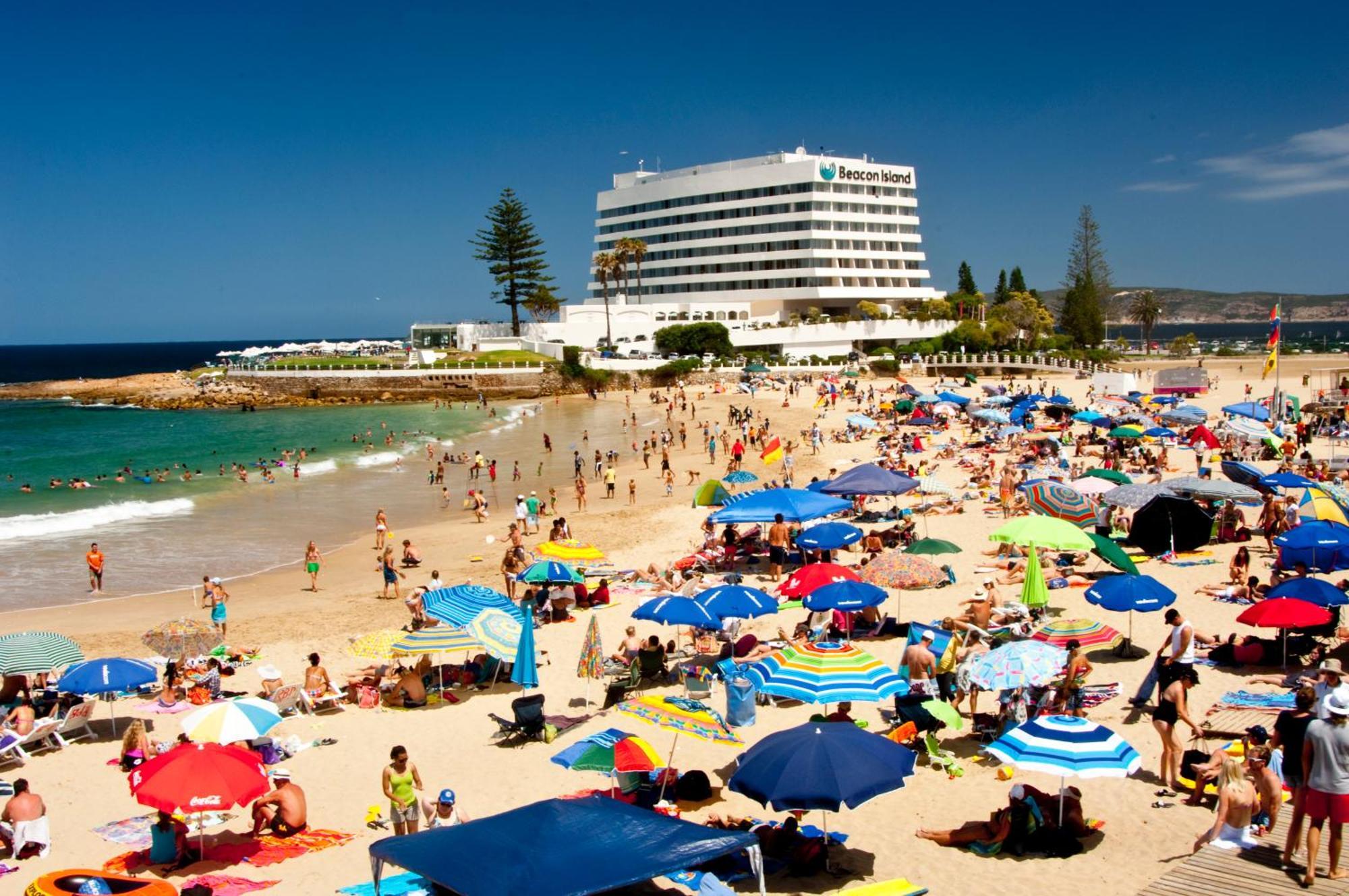 פלטנברג ביי Dolphins' Playground Beachfront B&B מראה חיצוני תמונה